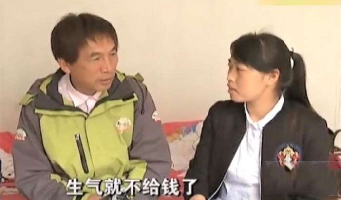 男子给老婆打了一年电话没人接, 事后得知实情直接崩溃了!