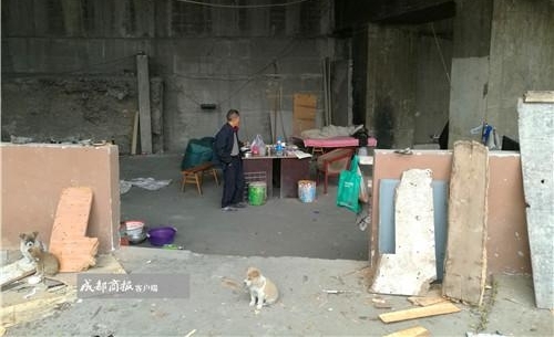 ������ĸ��＂�����ϴ�＂ ʵ��ס�Ŷ�10���о���Ʊ