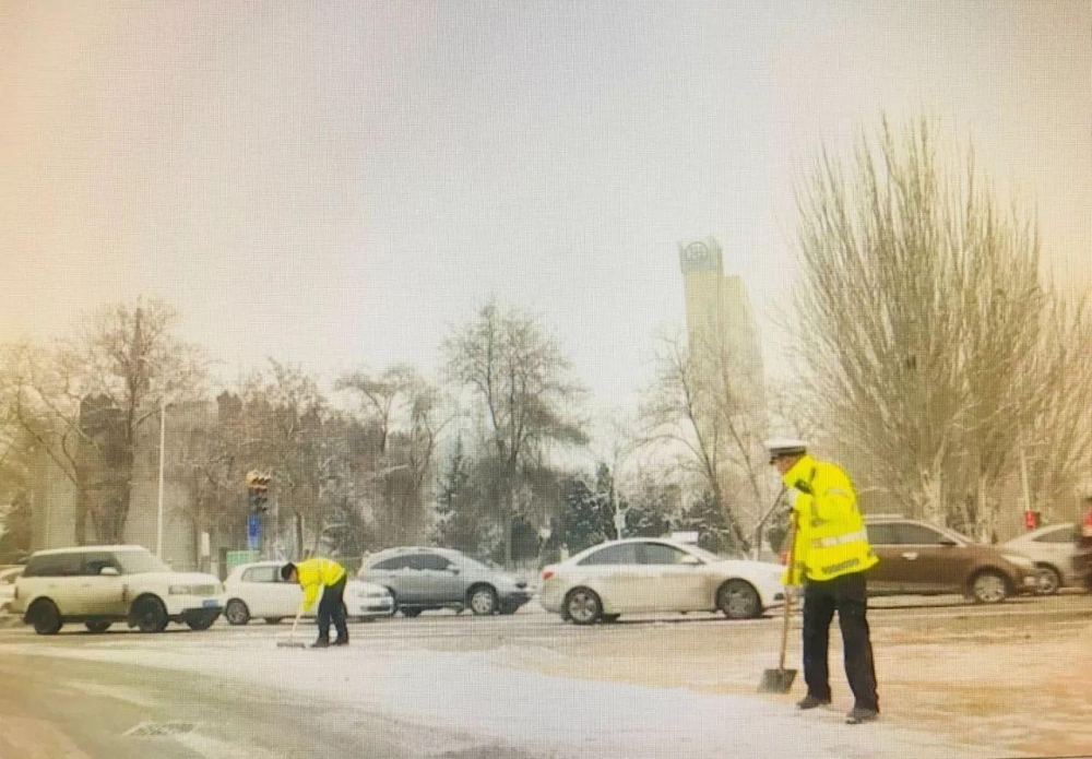 直播60分【点赞】谁说大雪只有白色 还有这些暖心的“颜色”