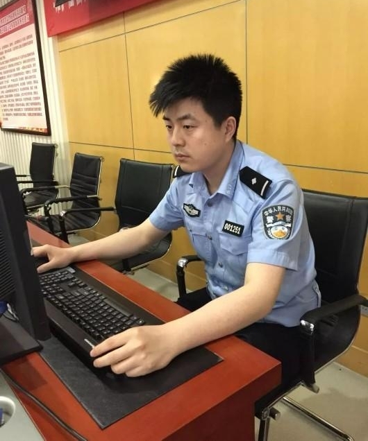 这世界,总有人在默默守护着你