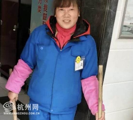 �����һ�� ���ݻ���Ů������һ�����ƾ�ů���ڶ�����