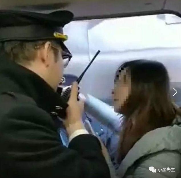 ���������š�Ů��10������ϳ���������ǰ30�ֽ�վ