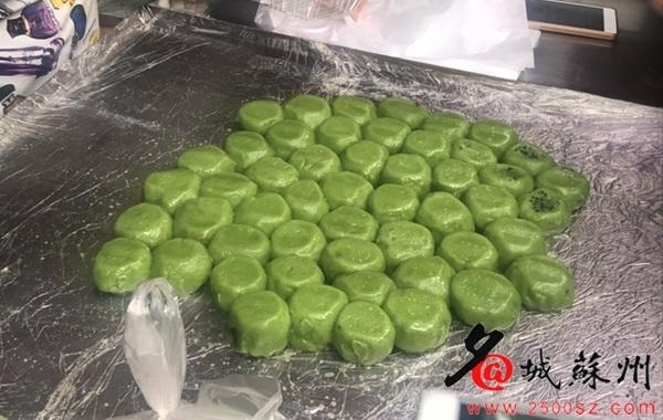 ���������У����ź���ֳ������족�¿�ζ