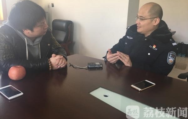【新春走基层】双警家庭迎新春 坚守岗位护平安