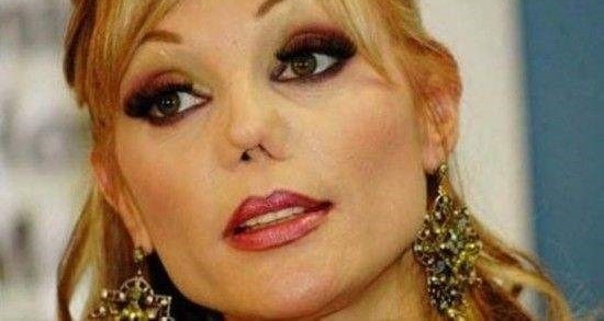 26��Ů������ʧ�ܣ����Գ�����������¥