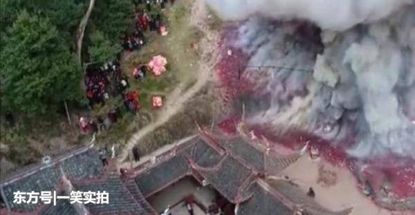 男子衣锦还乡燃放万元鞭炮庆祝,谁料不仅没长面子还遭同村人嘲笑