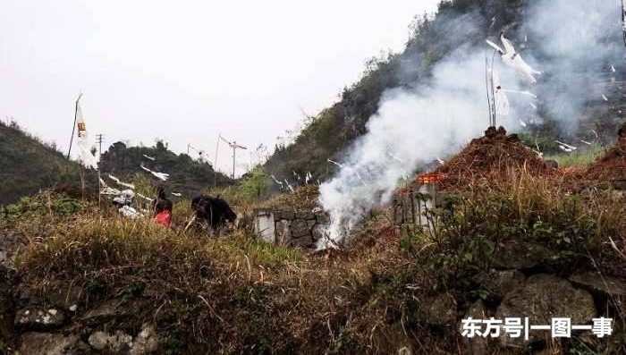 女子因车祸被认定死亡, 15年后再次现身!
