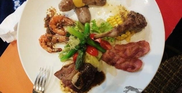 带你逛丽江集市,品丽江美食