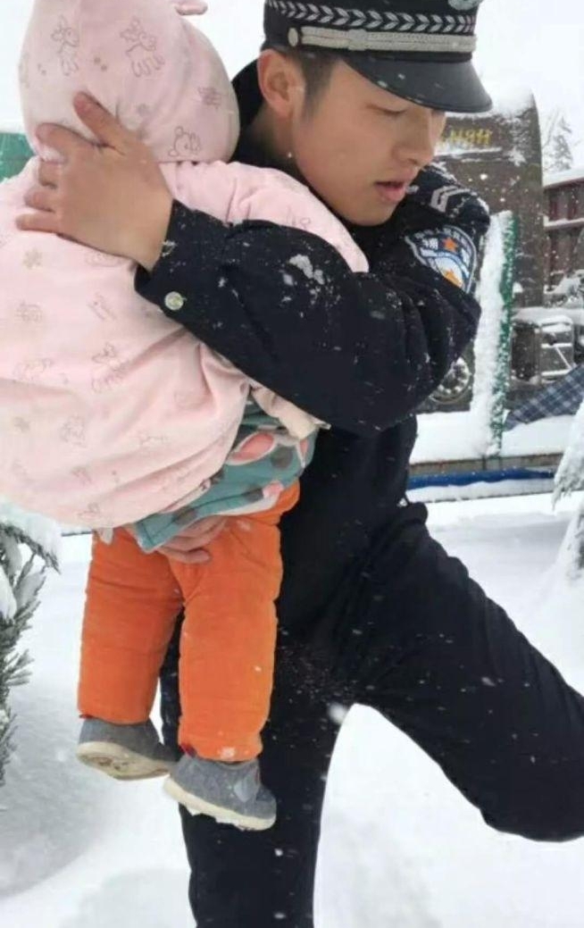 2018���й�����ü�ס��10����ͷ��ˢ������Ȧ