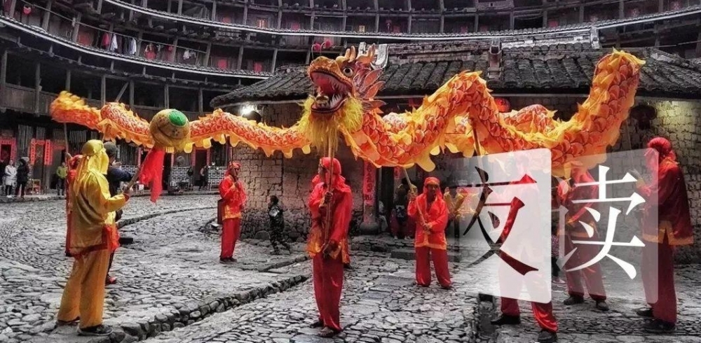 夜读丨不回家的理由很多,但回家的理由只有一个