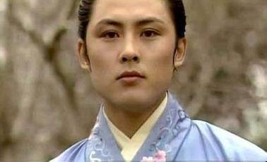神评:红楼梦中唯一比较能干男人是谁?却被老婆抢尽风头