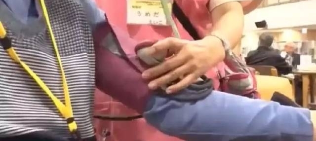 ӡ��Ʊ�����ĳ����ձ���������˵�ʿ�ᡱ�������˶���ס��ȥ��