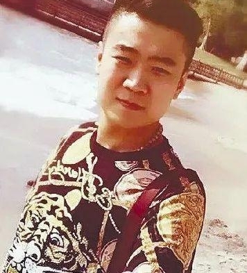 哈尔滨特警 情人节被众女粉“表白”,6万多个ZAN,缘起于一个温暖善举...