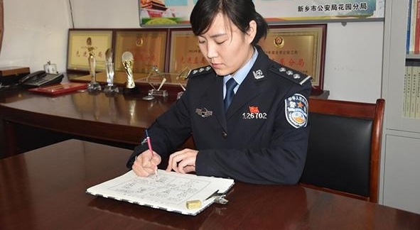 新乡警花手绘防范漫画 吸引眼球获点赞