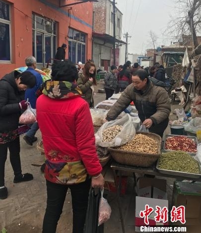 �۰�����ˮ���崺�ڼ���