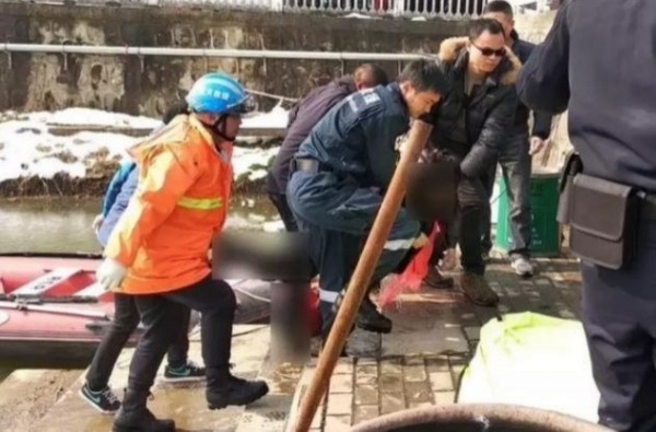 ���磡��Լ������������ˮ���������Ů�⡸���⡹������
