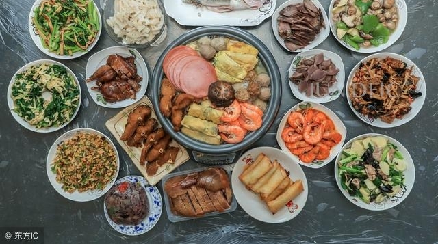 ��֪���й��˹���������Щϰ�ף��������ǹ������ŨŨ����ζ��
