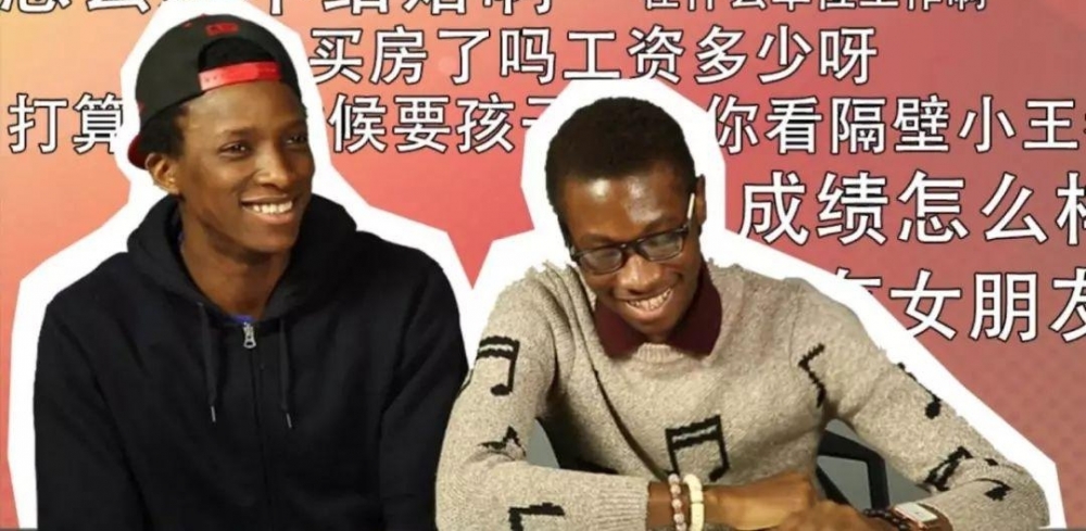 没想到,外国人最不能接受的“年终之问”竟是TA