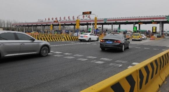 ������ͨ�����գ�G40�߶��շѿ�ͨ��˳�� δ���ش�ͨ�¹�