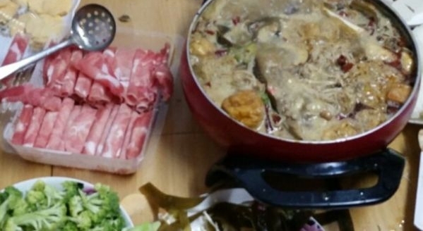 ��ѧ������ǰ�����ҳԻ����û��ʰ�ͻؼң���ѧ������䡰��ͷ��