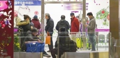 ���硰��У������Ӱ������� ר�ң�ӦΪ����ѡ���ʺϵ�����