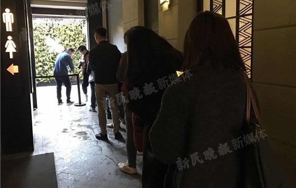 ���쿧�ȡ�% Arabica�Ϻ��ꡱ��ҵ����5Сʱ ��δȡ��ʳƷ��Ӫ����֤��Ҫ�����ͣҵ