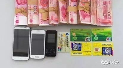 ���⣡����ð����·���쵼��թƭ10����·ְ����