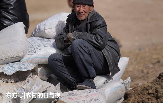 ũ�廯��ƭ���ٳ����У����һ��Ҫ�����۾�ʶ�𣬲�Ҫ���ϵ��ˣ�