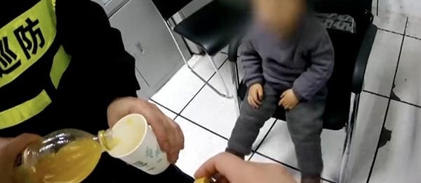 �����߶��Գƻ��� ��һ������������Ͳ����ˡ�