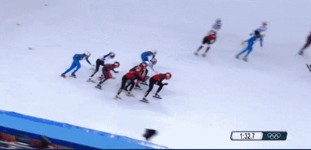 短道速滑女子3000米接力被判犯规 中国队喊冤:我们不服!