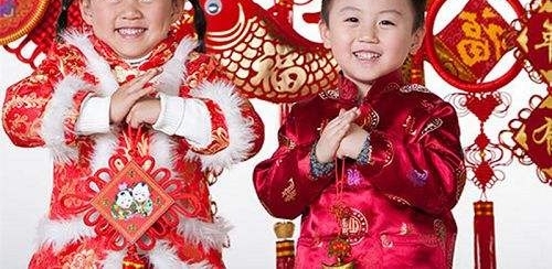 女网友发帖吐槽下跪拜年太封建 结果南北方网友集体炸锅
