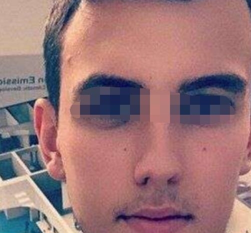 本以为男子出车祸去世,朋友赶到现场,发现事情不对劲,转头跑了