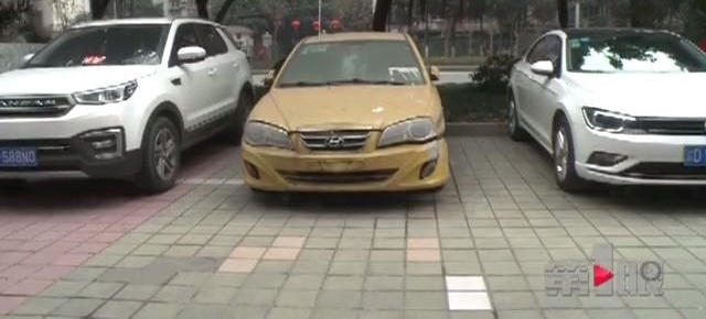 ����ʬ������ռͣ��λ ����ǰ�����ǿ�¡���⳵