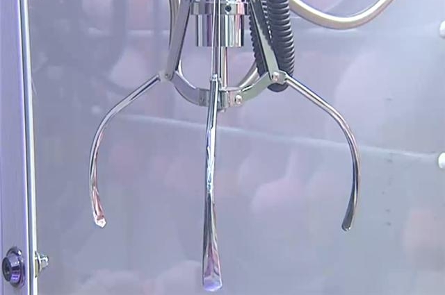 23岁小伙耍滑头利用“黑科技”抓娃娃误入歧途