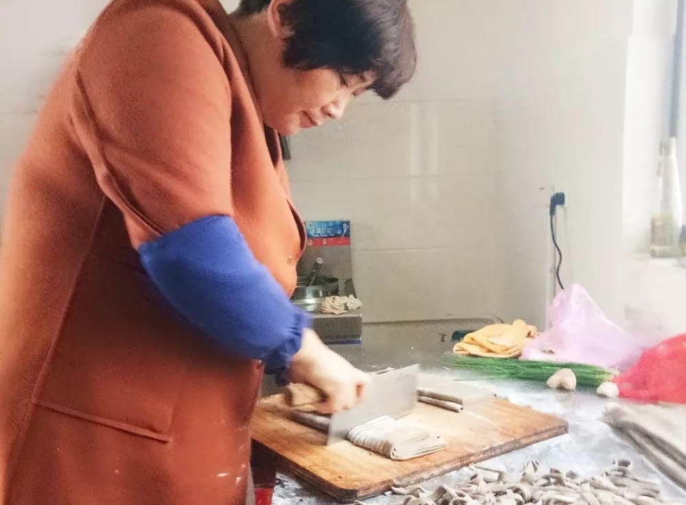 ���˽ڣ������ǡ����õ�塱�������ڸ��Ե������ھ��顰���š���