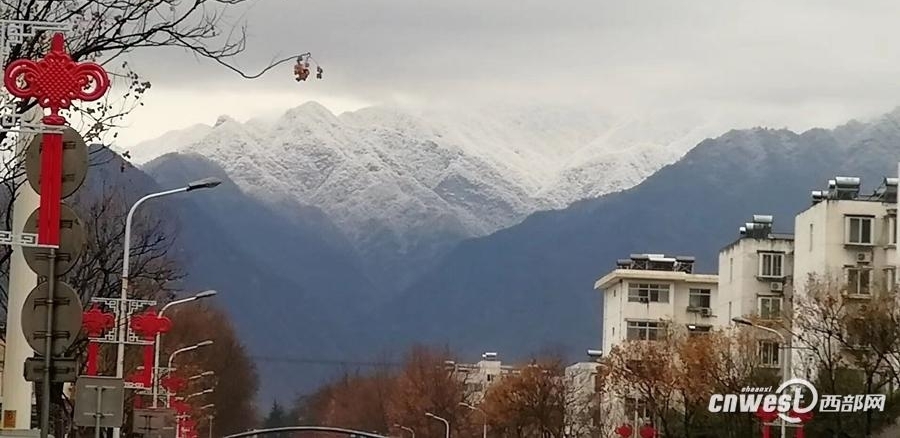 �紺������ѩ������ ѩ�������ɼ�