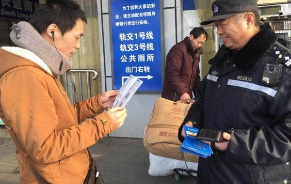 “理发师”民警邵新新:学雷锋永远在路上