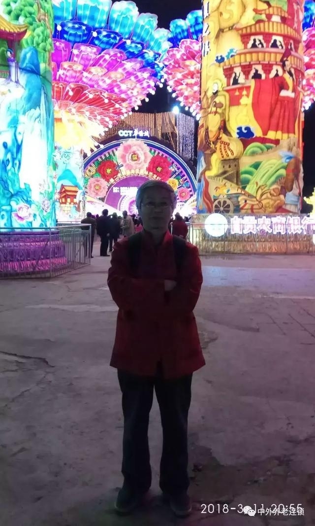 �ɶ������̻��Թ��ʹ��۵��У���ʳ����������