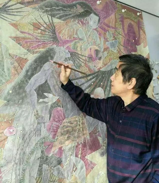 一头十身的何罗鱼,乳为目脐为口的刑天……他用画笔复活《山海经》的神怪异兽