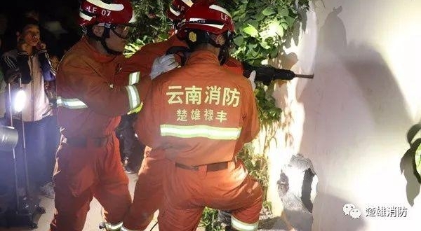 ��Ԯ����ͯ��������ǽ�� ����������ʱӪ��