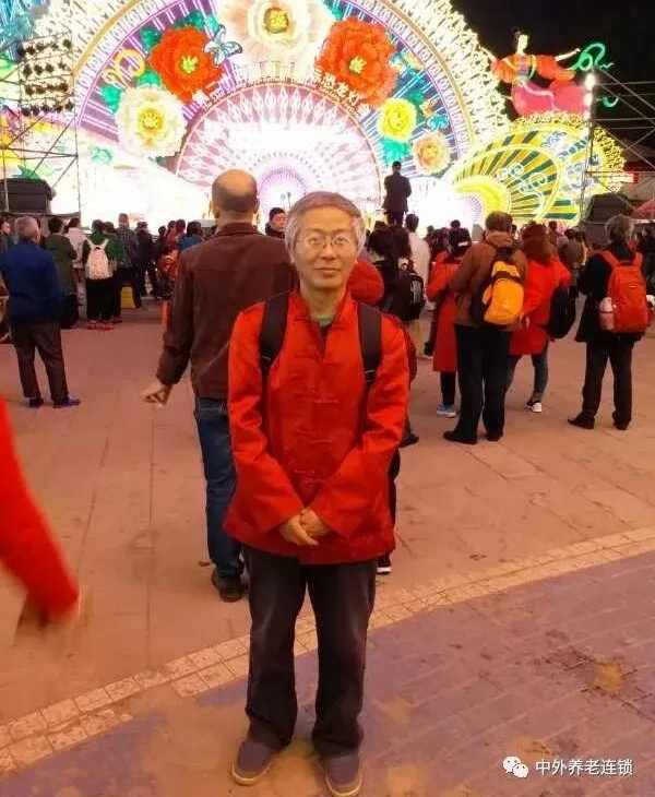 �ɶ������̻��Թ��ʹ��۵��У���ʳ����������