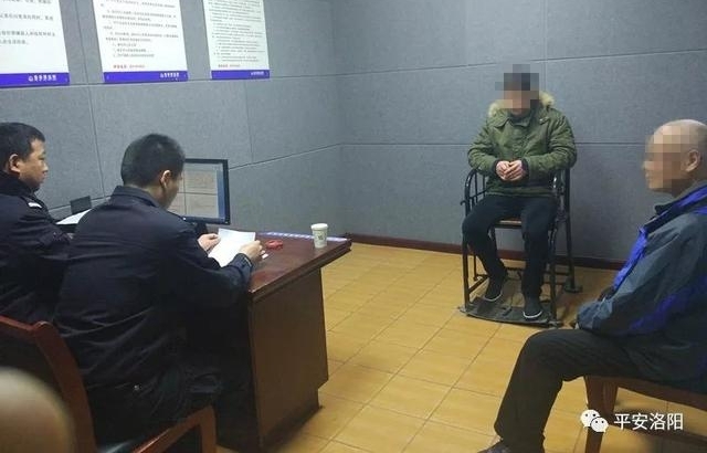 平安守护丨正能量!医院电梯遇扒窃,众人合力将其制服