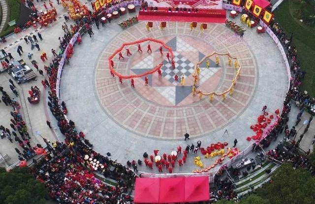 央视《新闻联播》又为武汉打call了!
