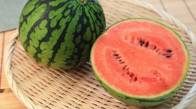��ֽ��ɡ��㳦�족���������׵�����ͷ��ֻ��