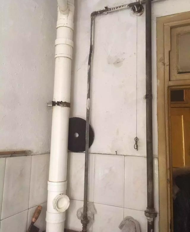����������¼��������飬����Ҫ���ľ�Ӫ������·С��ҵ�����ﻰ