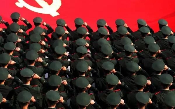 不必惊讶!因为他们都曾是战士!