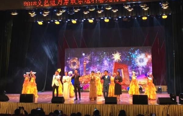 “春暖花开新时代”,番禺这场演出真是精彩绝伦!快快跟小番来看一看!