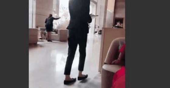 �Ƶ�Ҫ�����Ա���ڵ��ϡ����񡱣��ϰ�˵һ��Ԫ����н�ɲ��ɣ�
