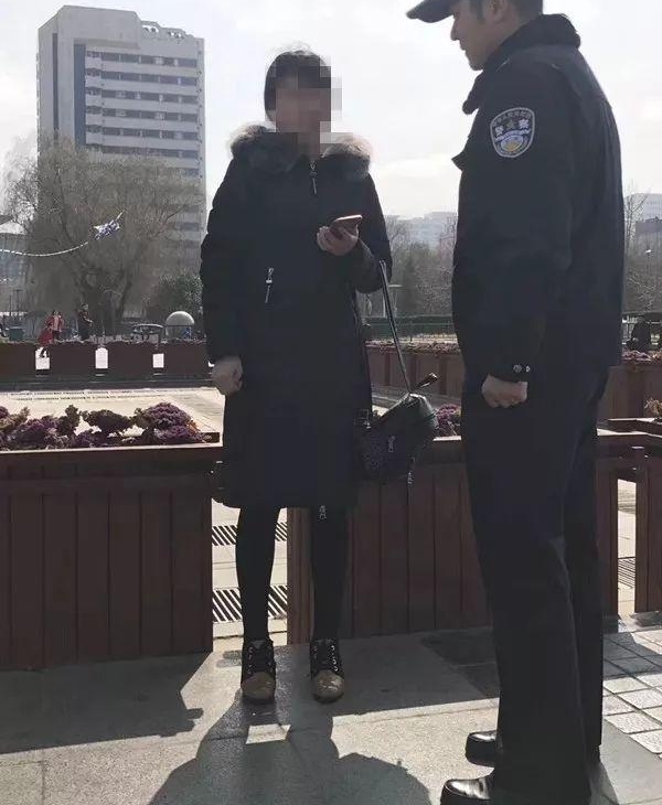 好消息!元宵夜走丢的男孩找到妈妈了!目前已回家~