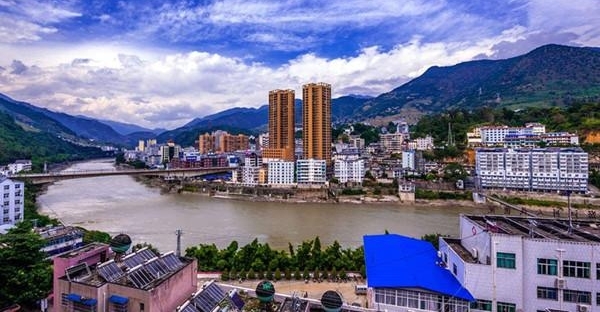��Ұ�����ּǣ�ŭ�����塰ʣ�С����޻�ɽᣬ�������ظ�Ů